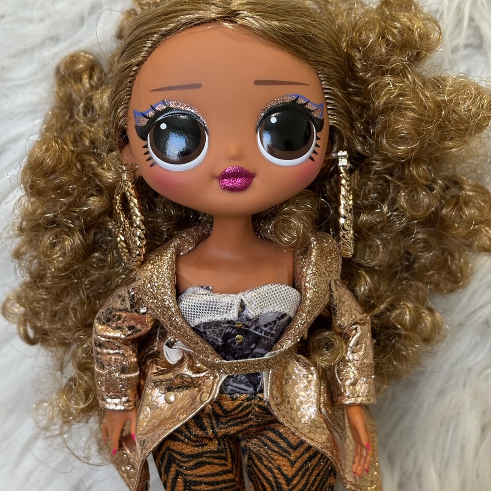 L.O.L. OMG Surprise! Da Boss Series 3 Fashion Doll - Picture 6 of 14